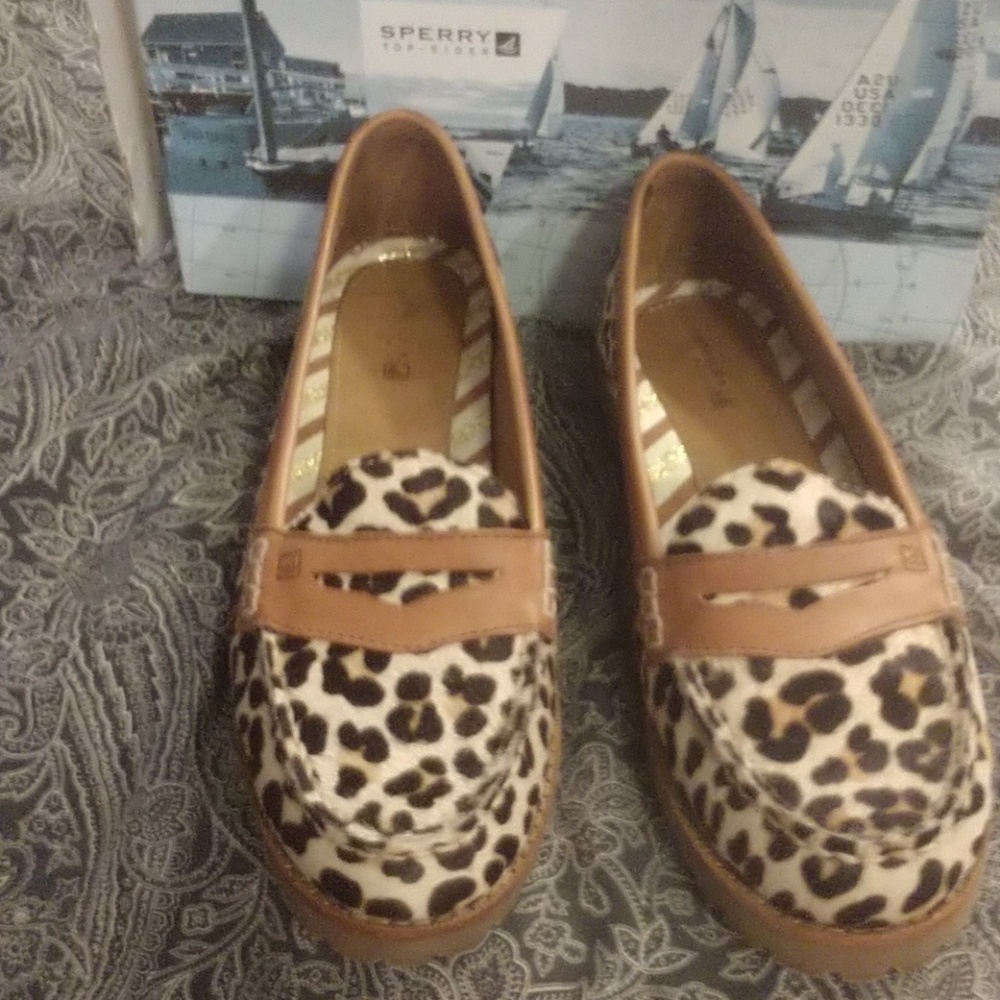 Sperry Leopard penny loafer